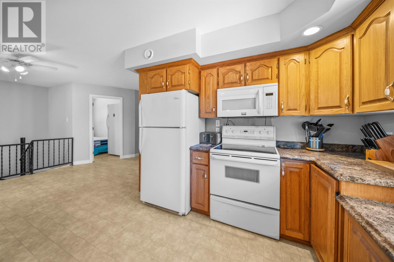 284 Old Martin Road - 17
