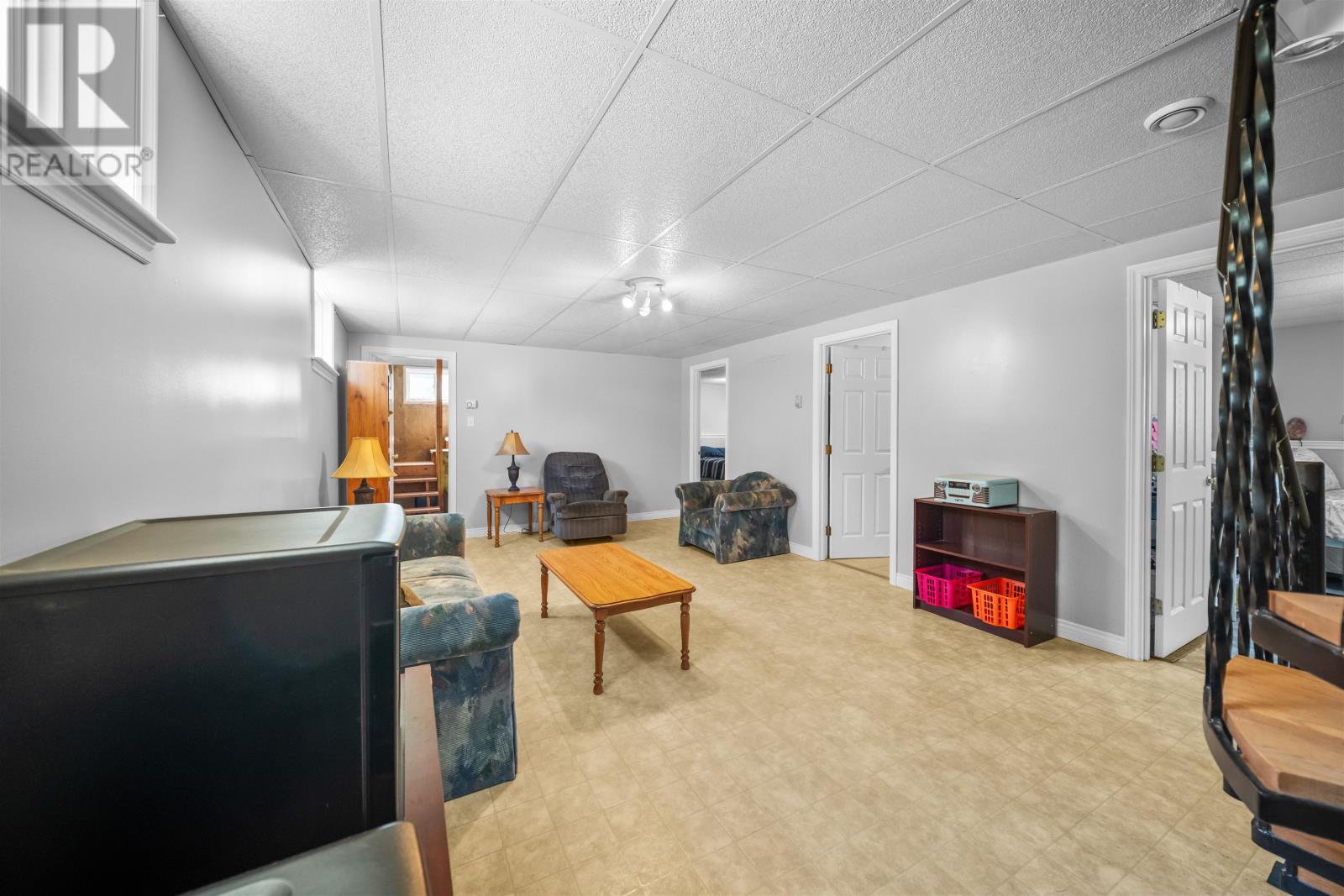 284 Old Martin Road - 32
