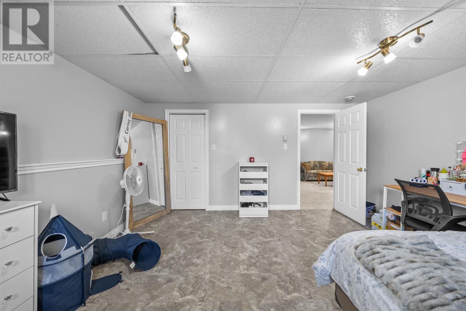 284 Old Martin Road - 42