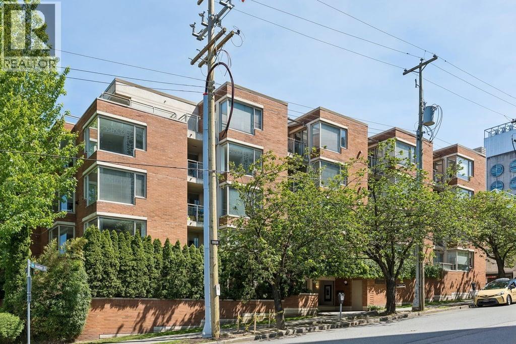 501 2348 HEATHER Street - main photo
