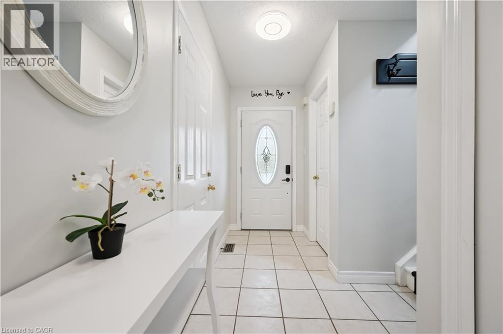 758 VICTORIA Terrace - 5