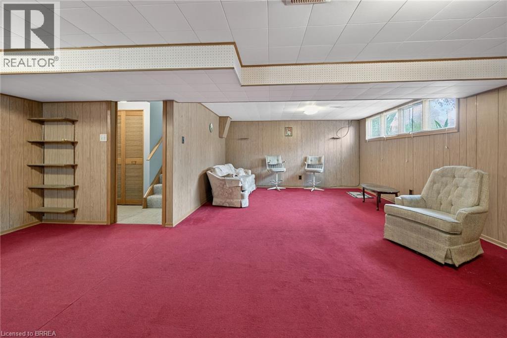 111 MEMORIAL Drive - 31