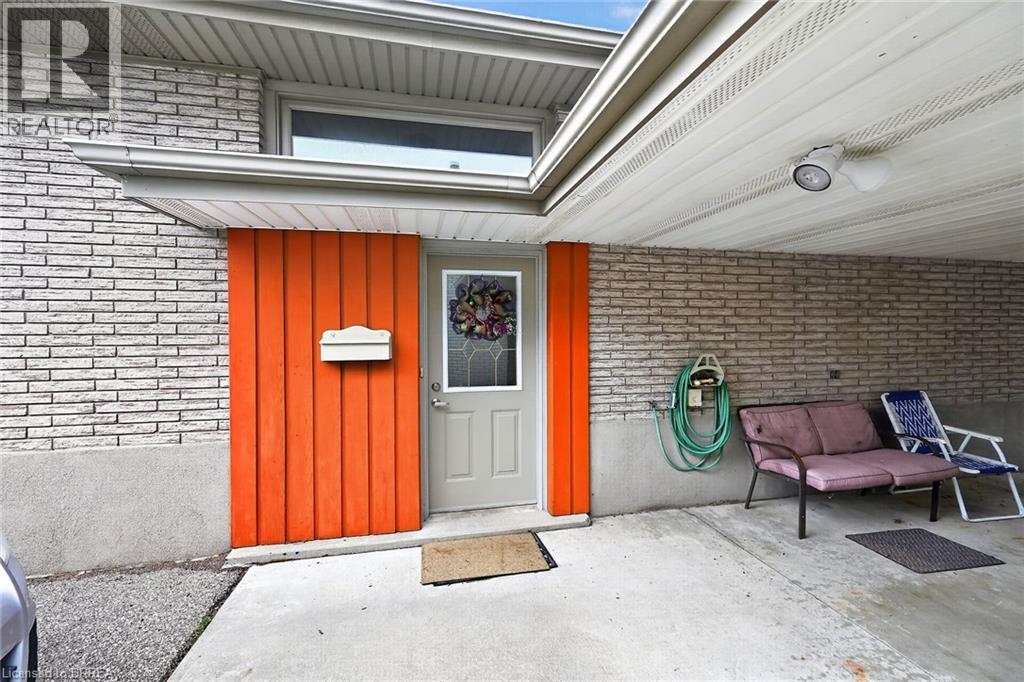 111 MEMORIAL Drive - 6