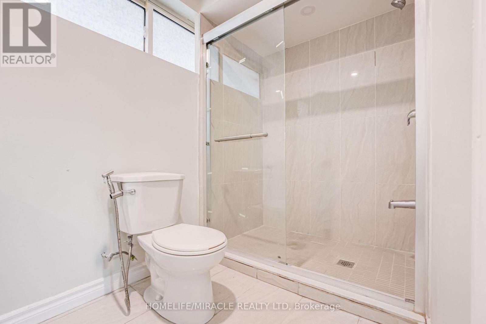 122 ORMOND DRIVE - 37