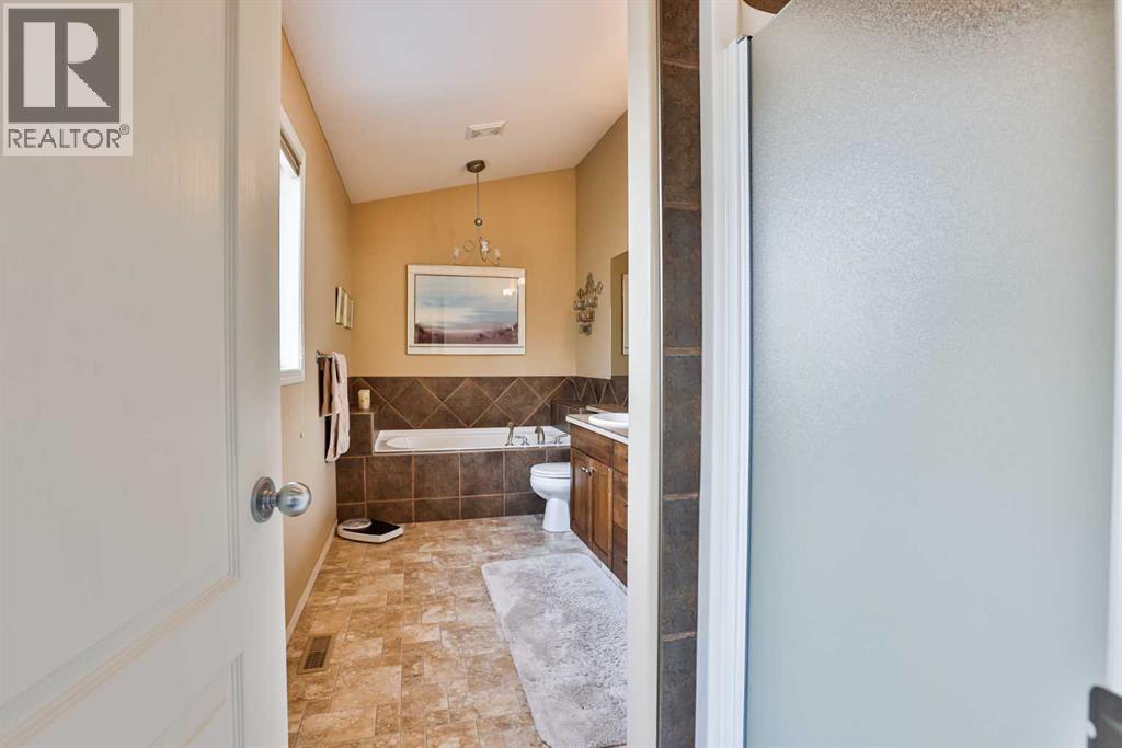 91 Fairmont Point S - 12