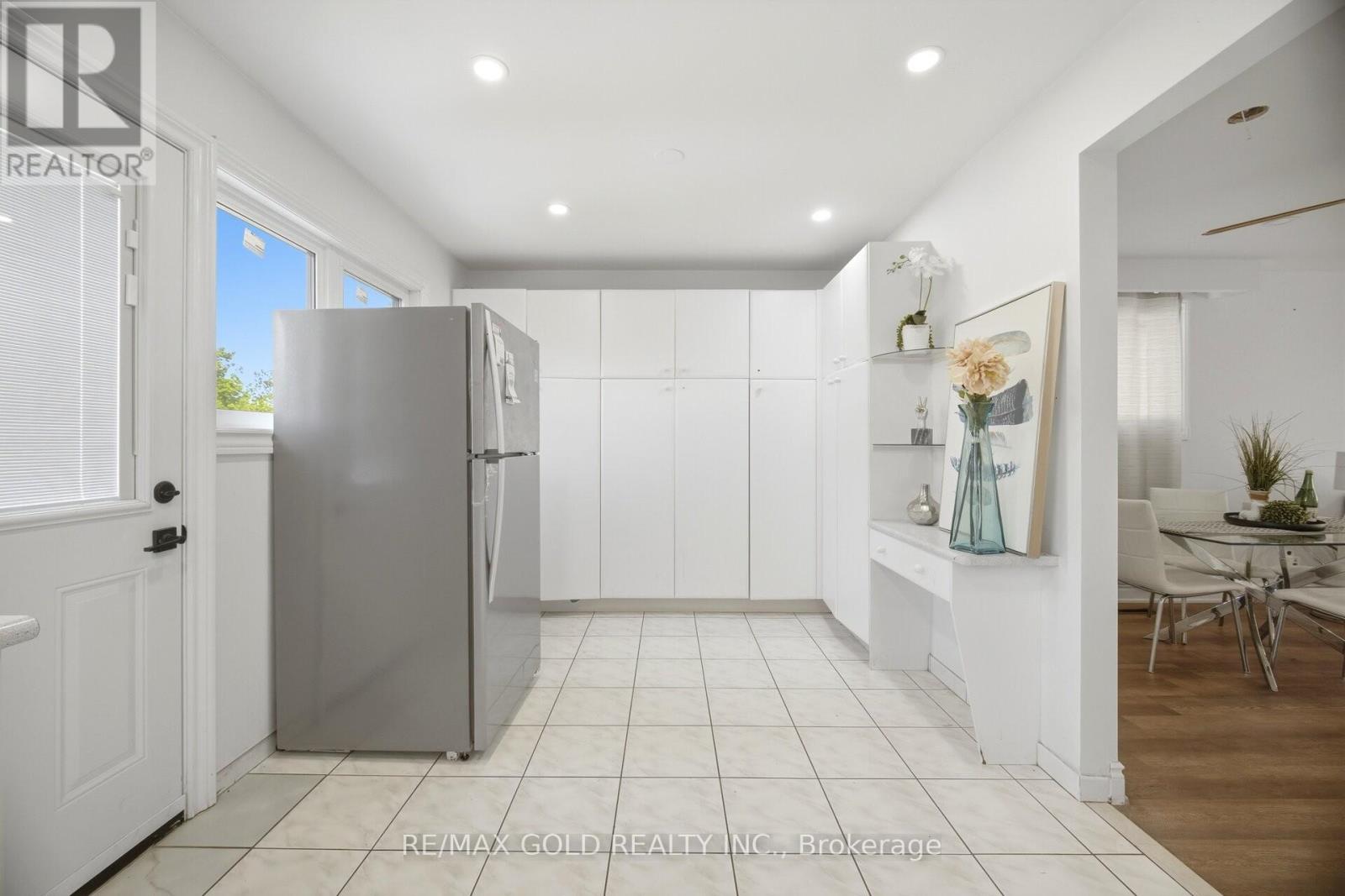 3345 MONICA DRIVE - 9
