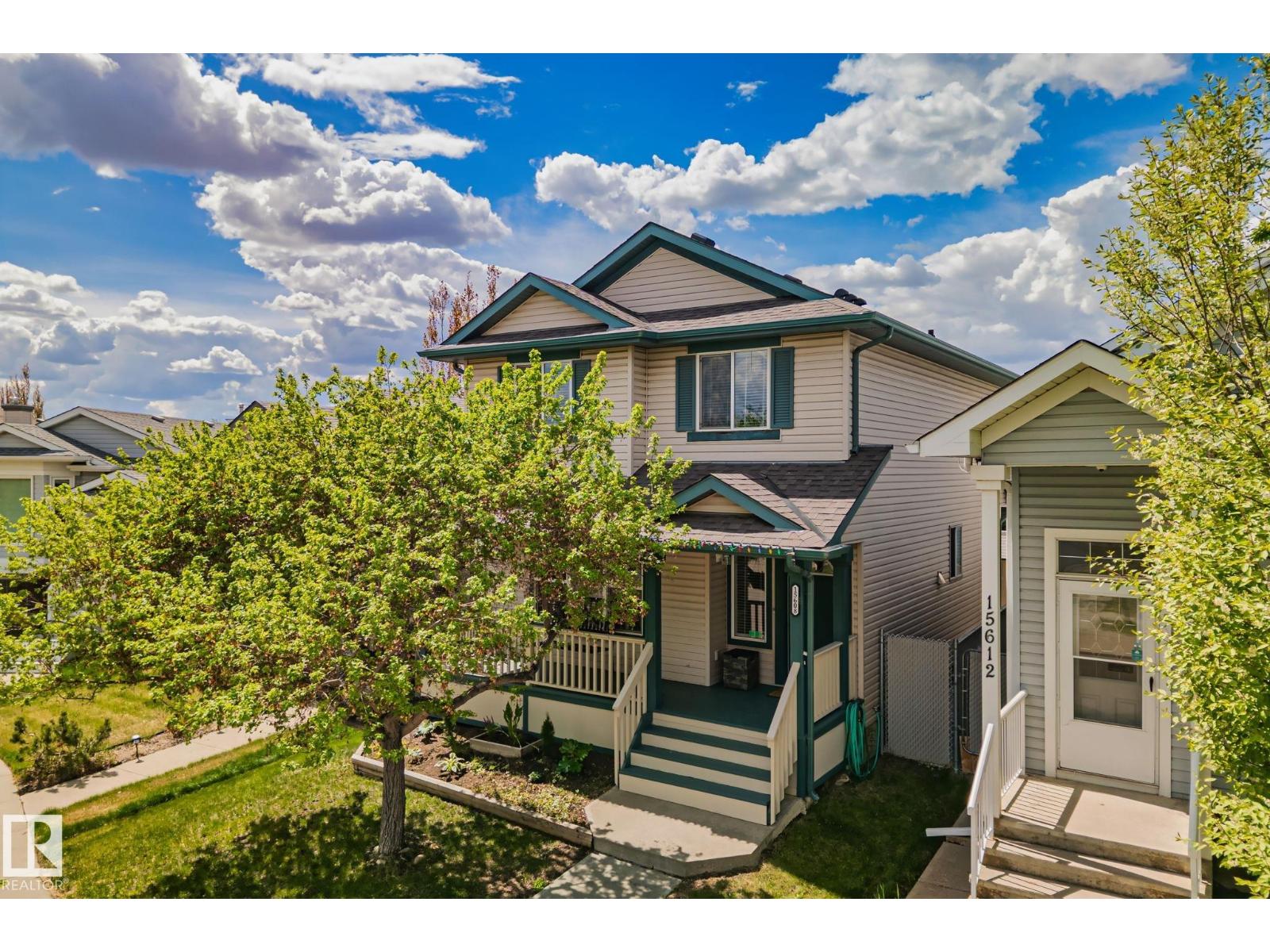 15608 44 ST NW - 1