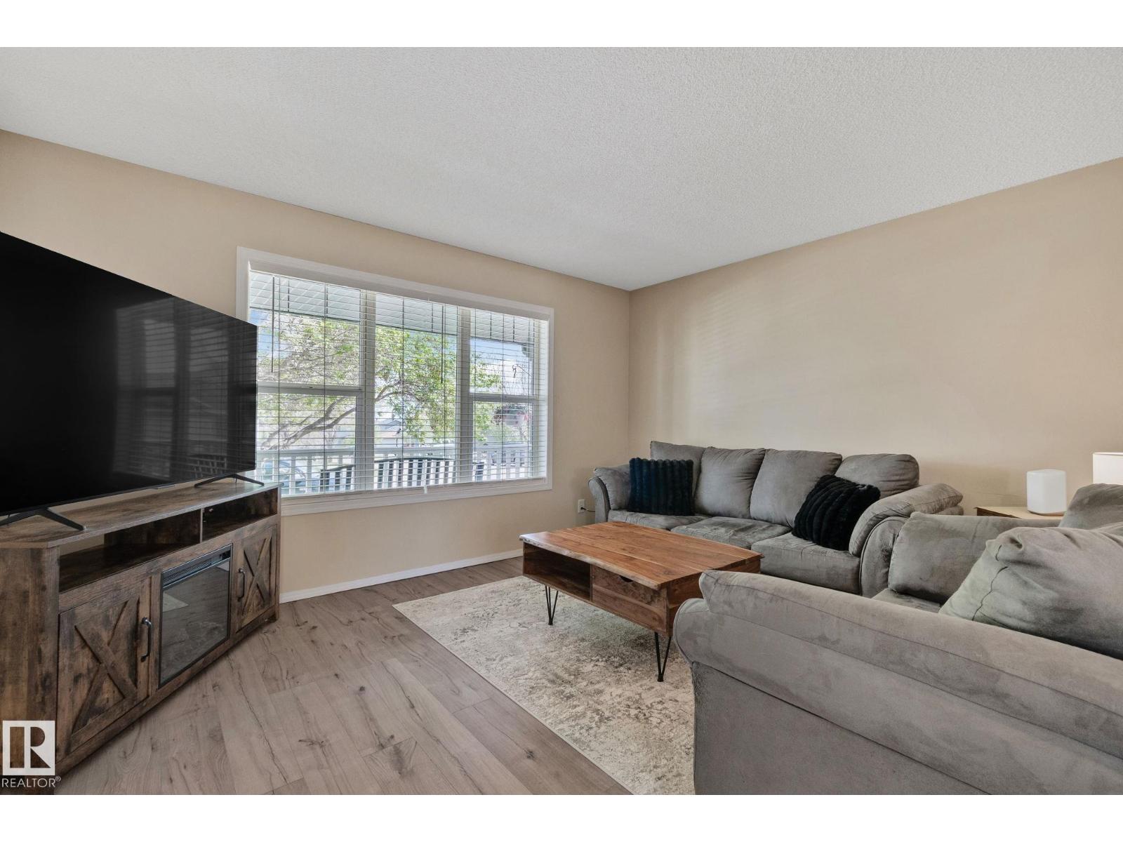 15608 44 ST NW - Image 2