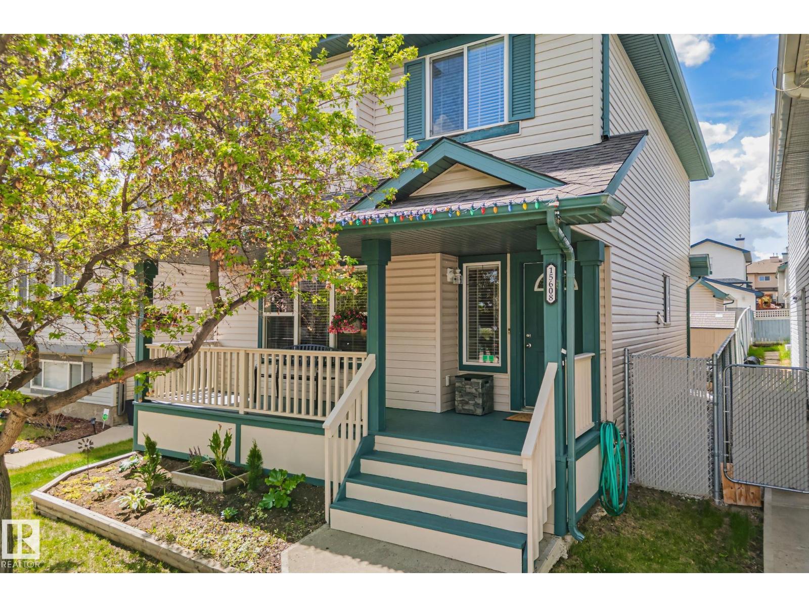 15608 44 ST NW - 35