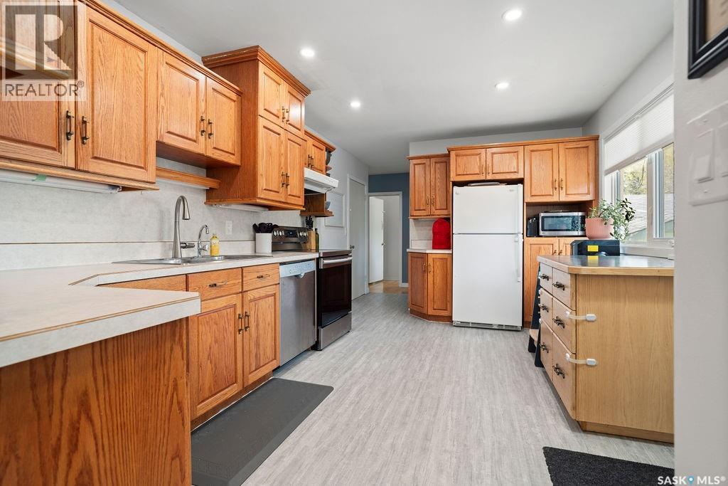 72 Cardinal CRESCENT - 11