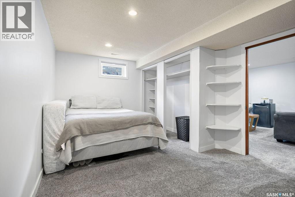 72 Cardinal CRESCENT - 21