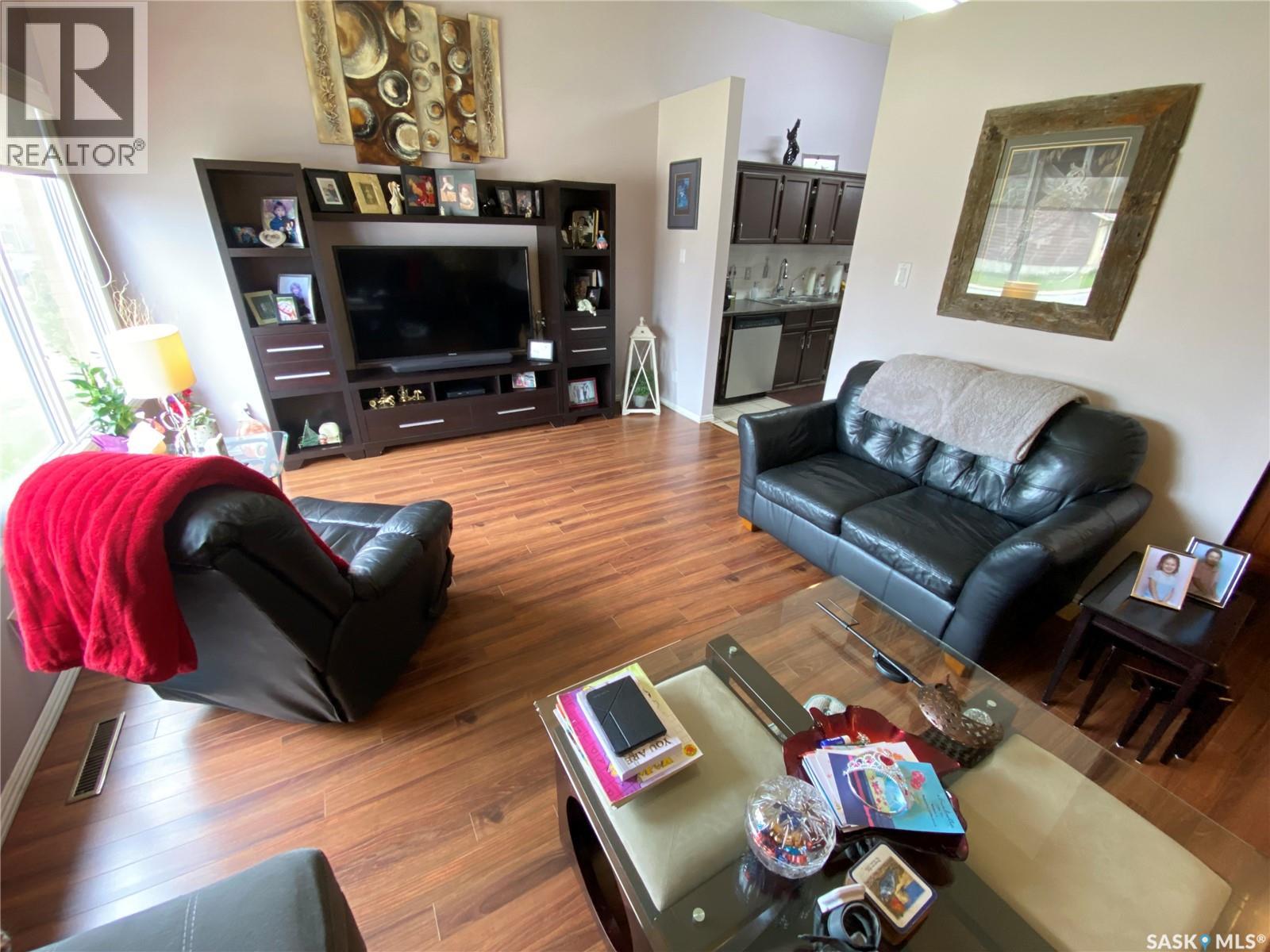 2 544 Circlebrooke DRIVE - 6