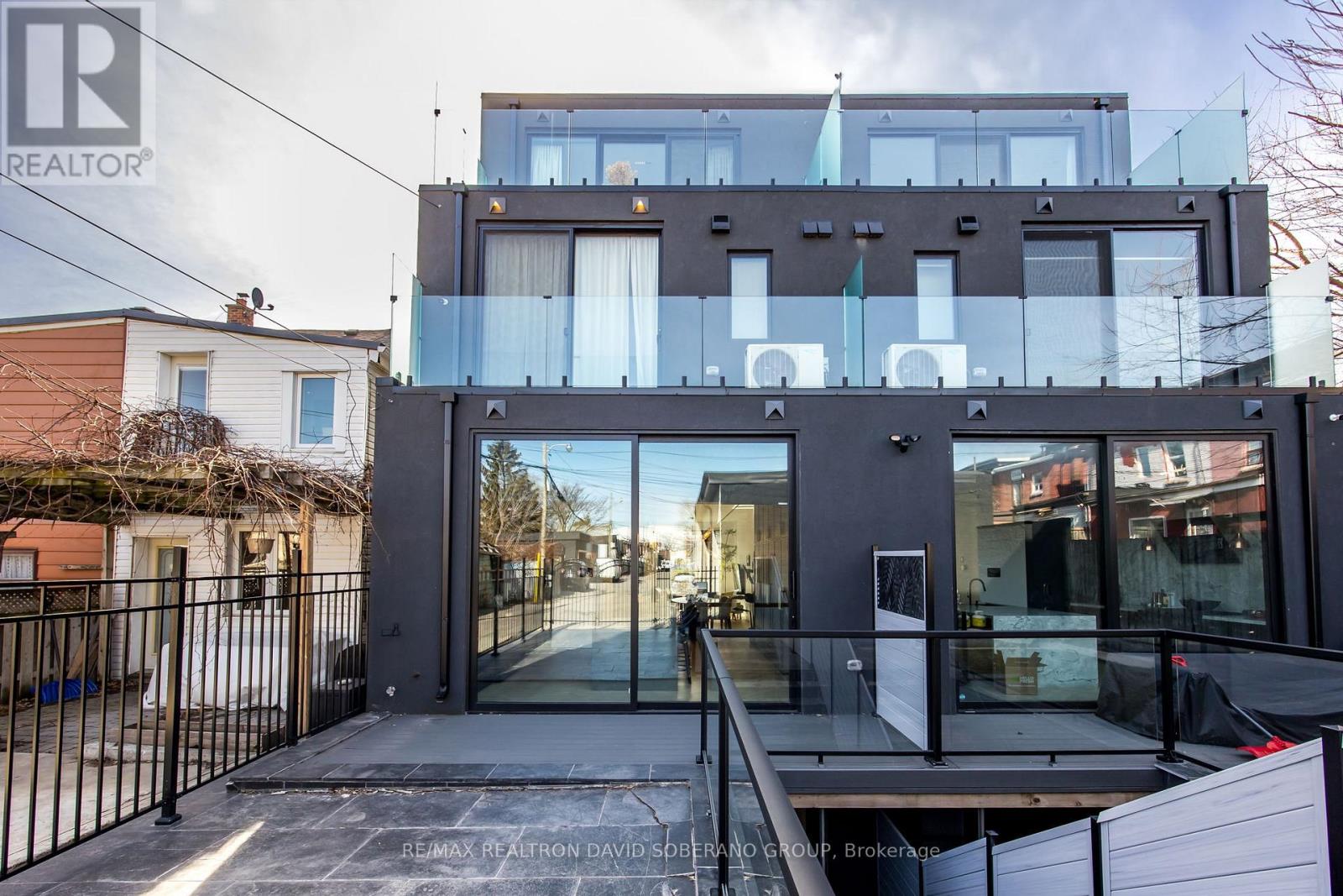 102 ULSTER STREET - 40
