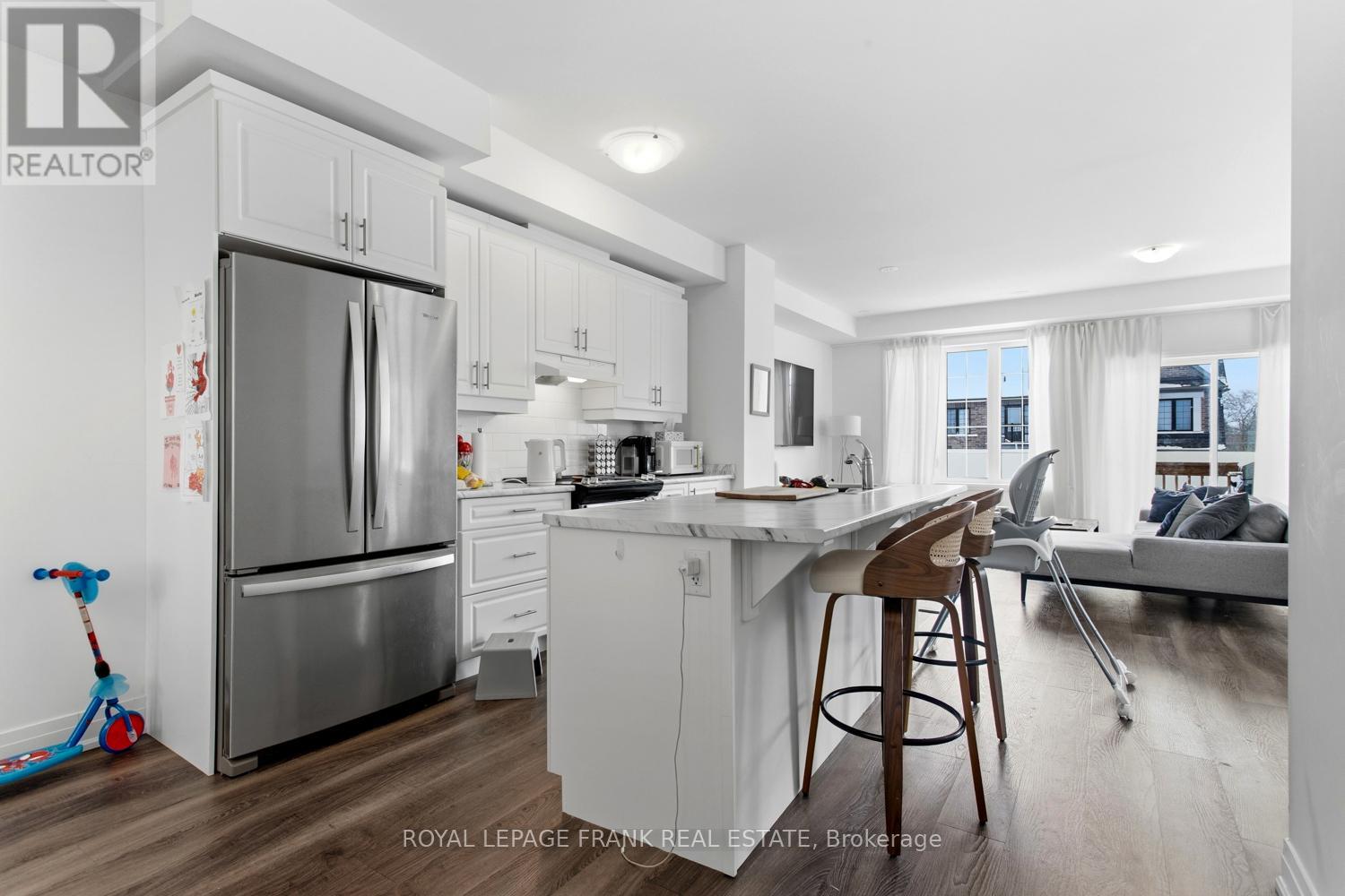 58 SELFRIDGE WAY - 10