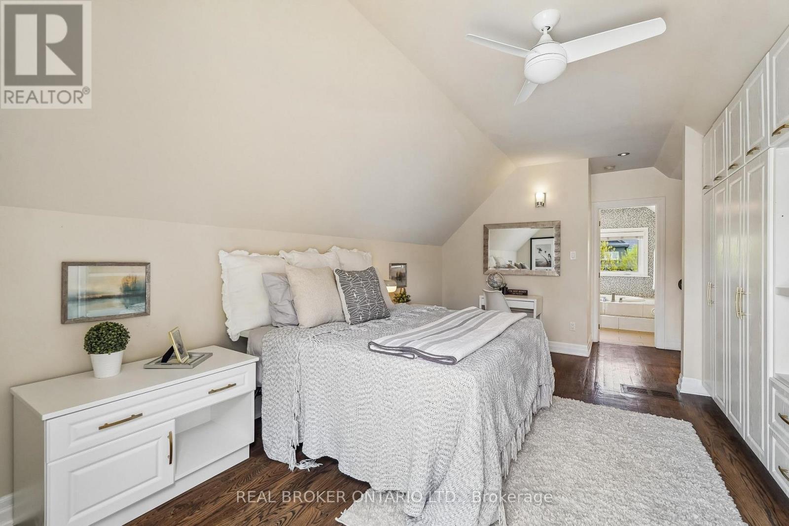 20 BROOKMOUNT ROAD - 14