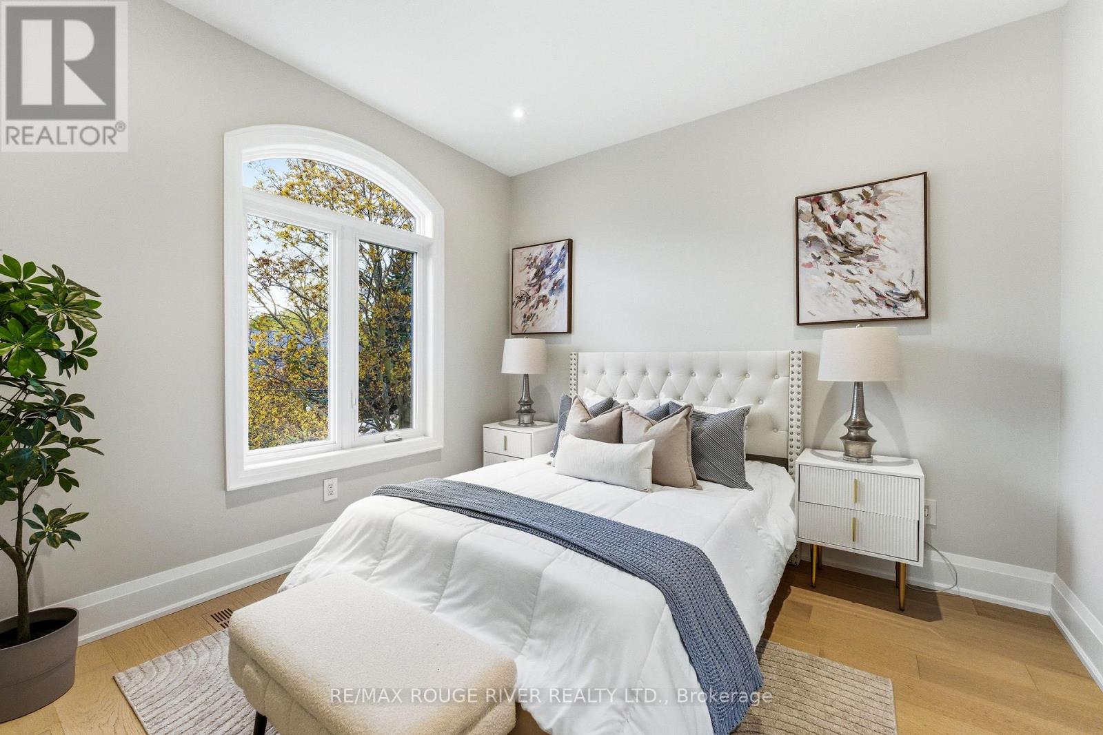 1411 OLD FOREST ROAD - 39