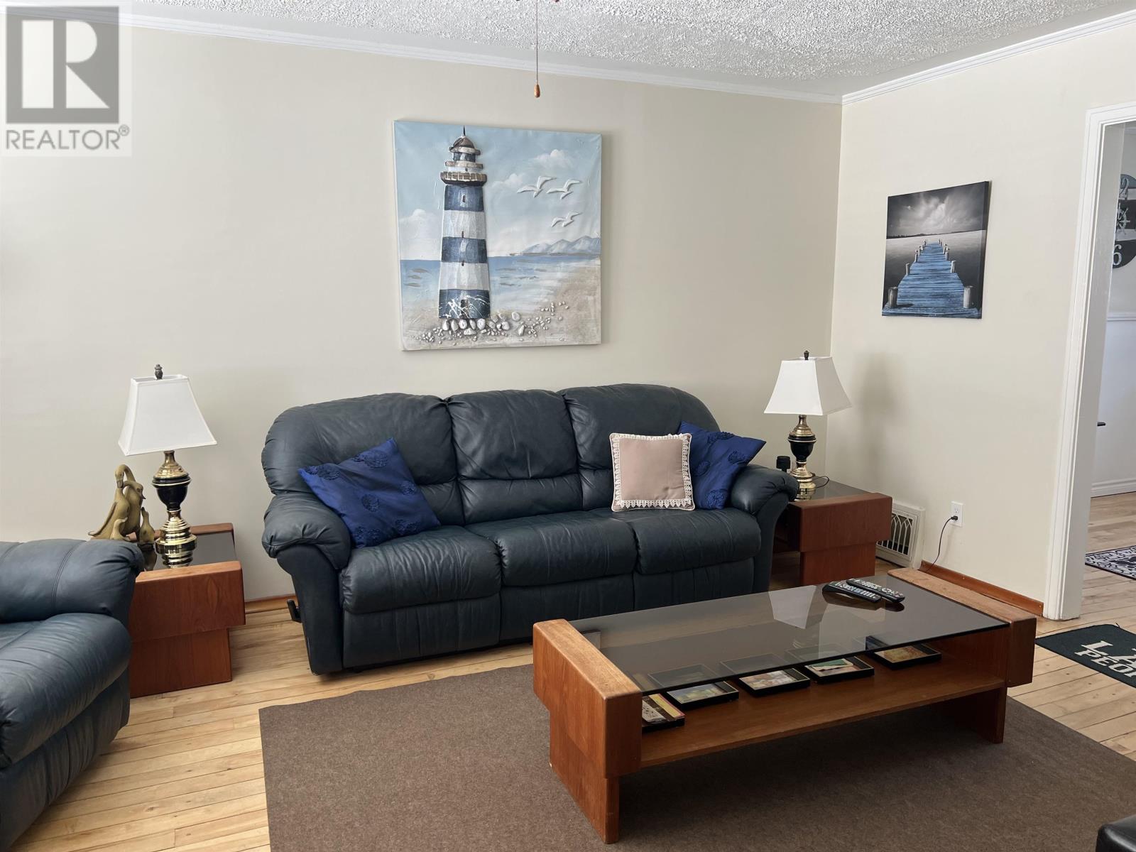 14 McCullough ST - 2