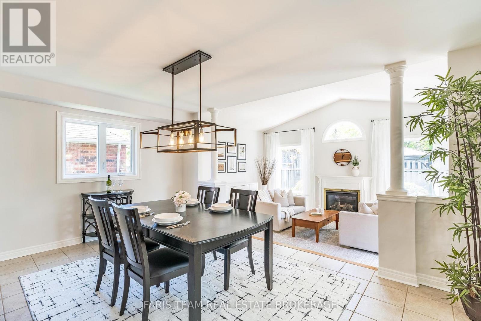23 BLUEWATER TRAIL - 12