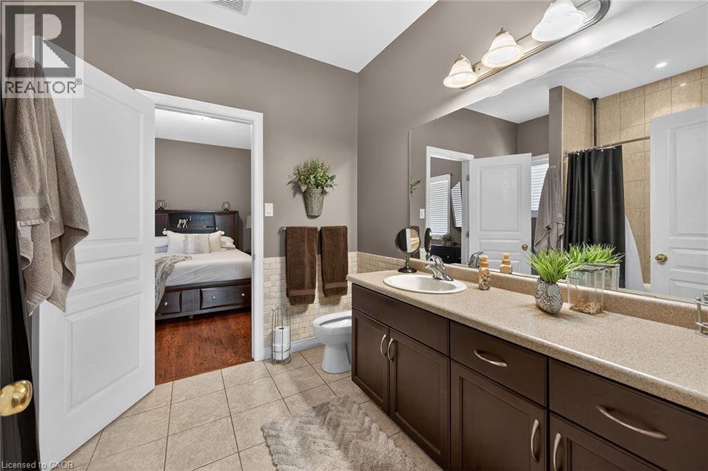 16 DOWNING Street - 26