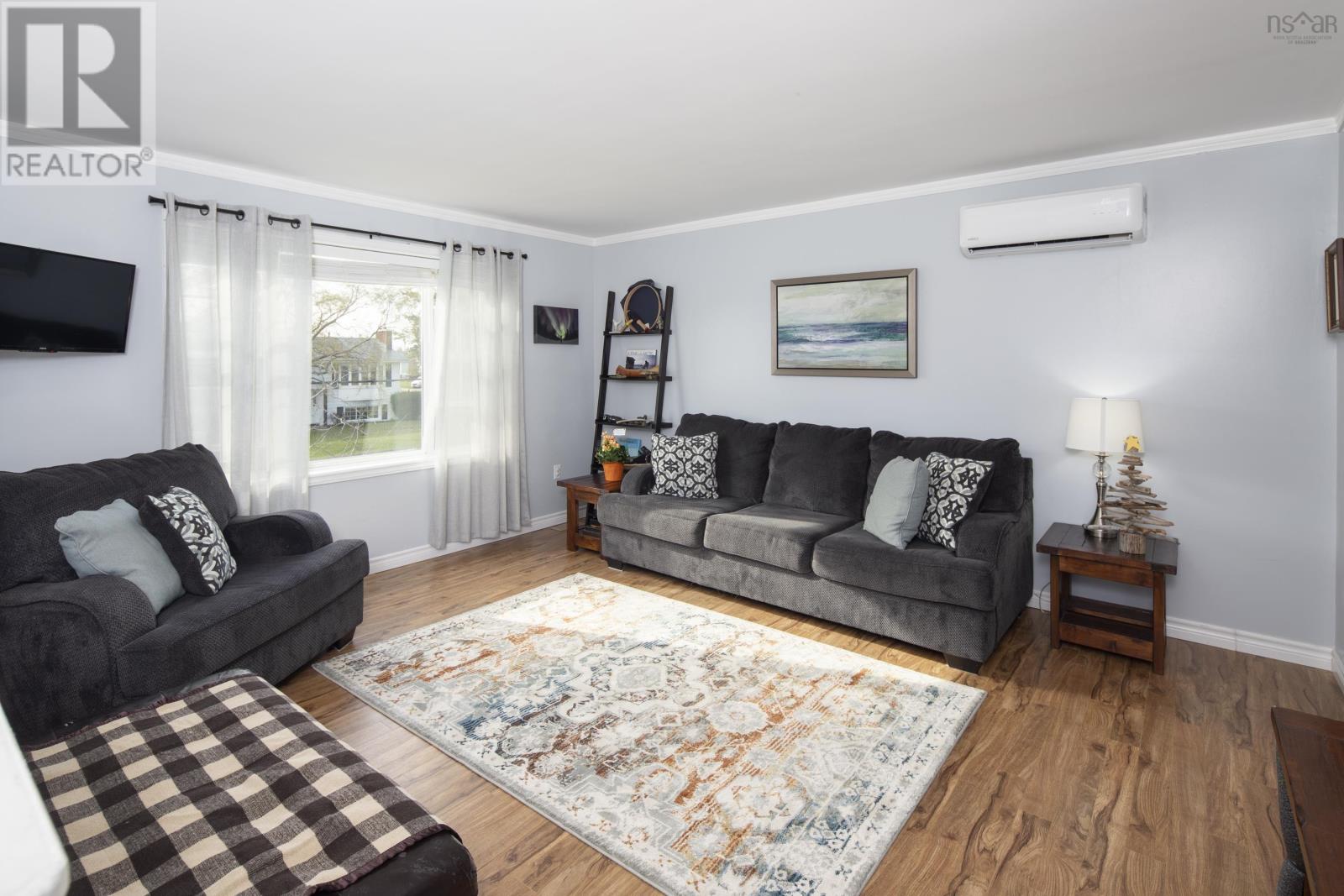 4 Evergreen Drive - 3