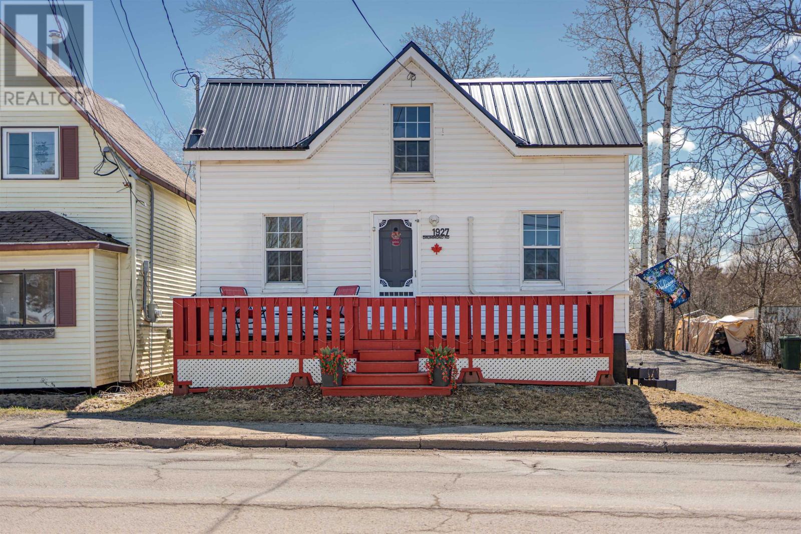 1927 Drummond Road - 1