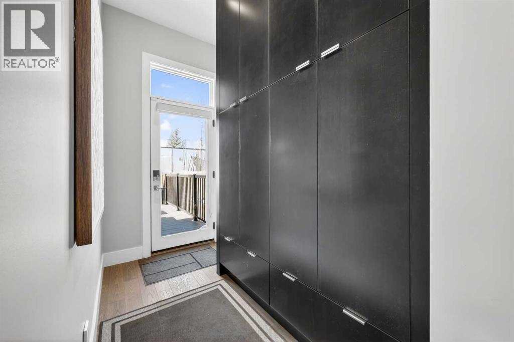 4905 21 Street SW - 20