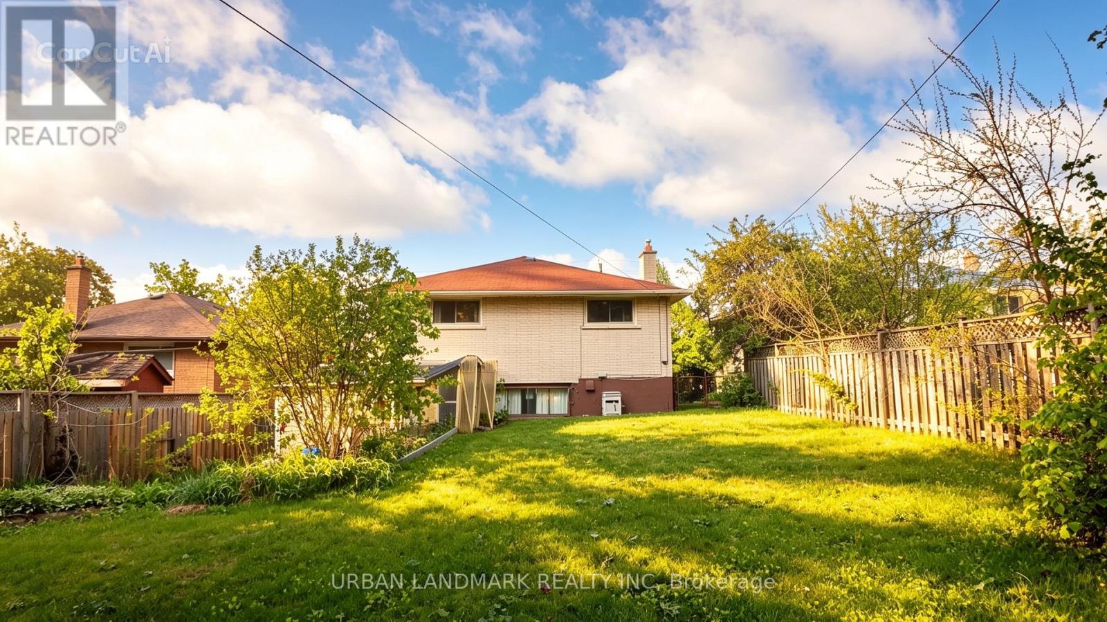 127 KEEWATIN STREET S - 9