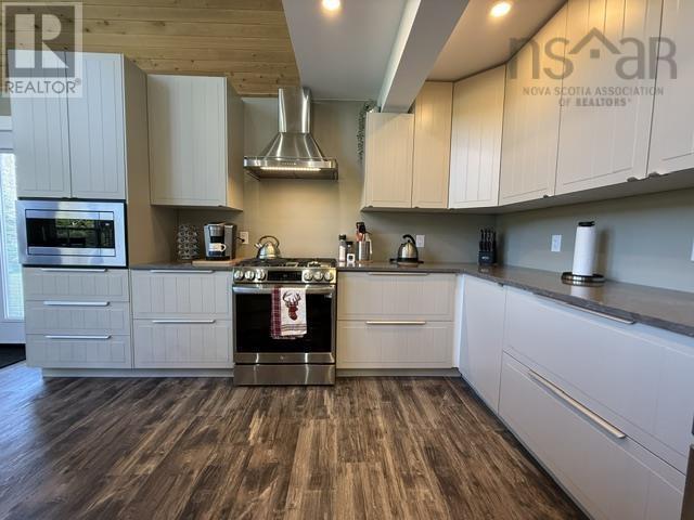660 ST. Andrews River Road - 9