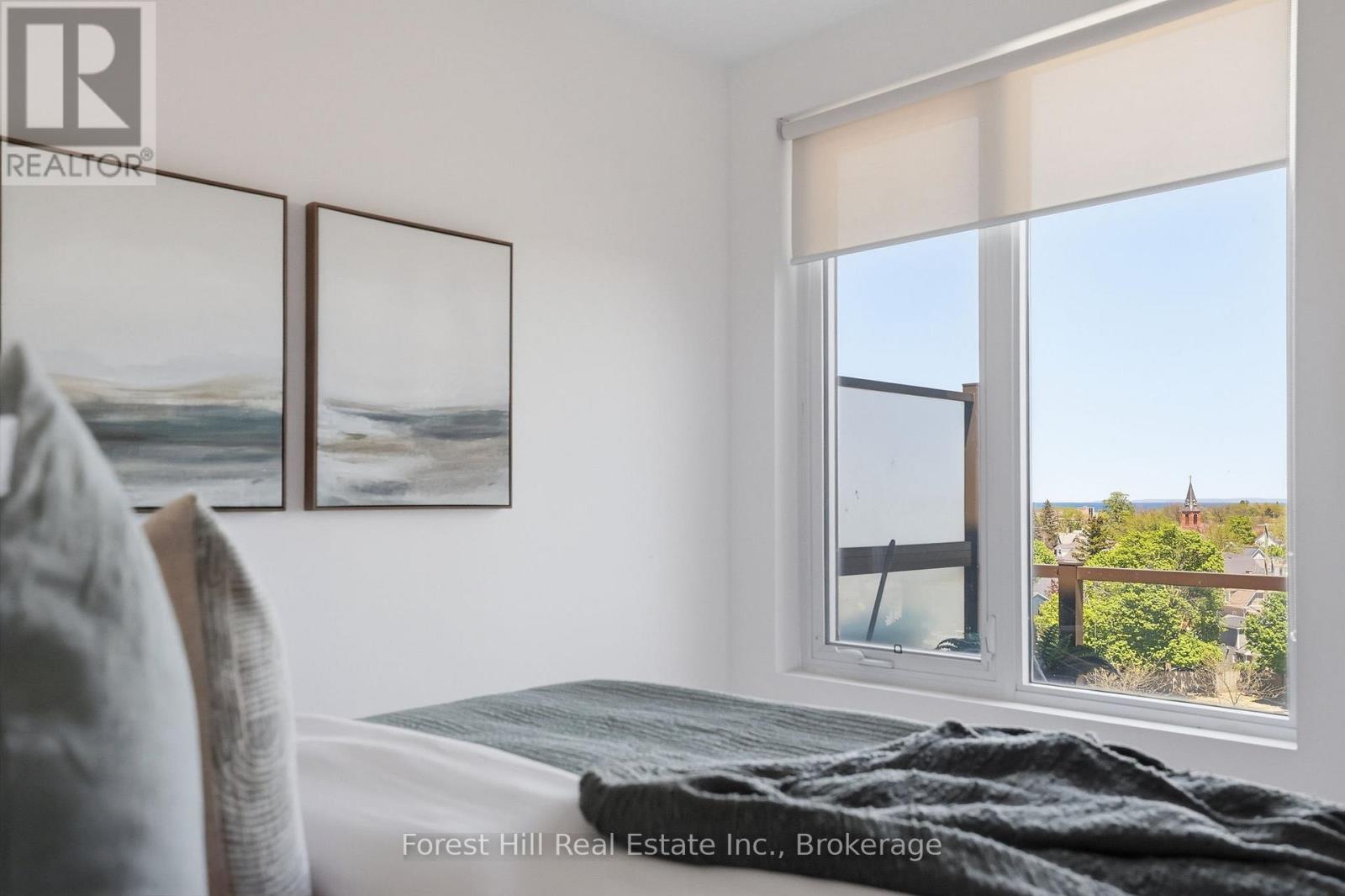 #PH 601 1 HUME STREET - 15
