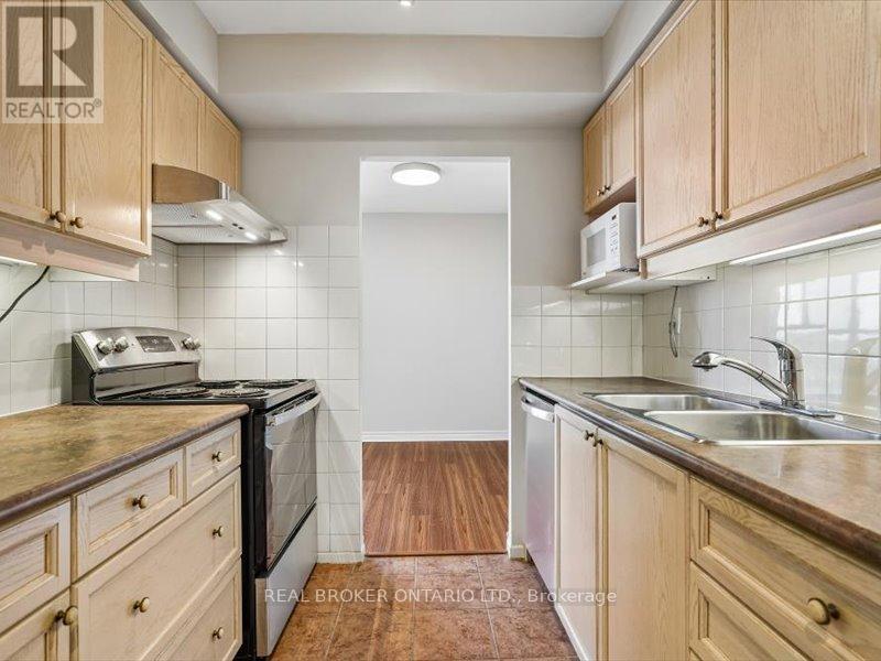 #1504 3170 KIRWIN AVENUE - 18