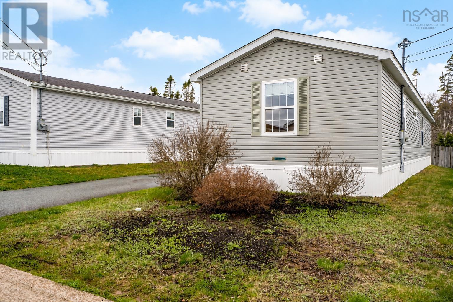 122 Juniper Crescent - 28