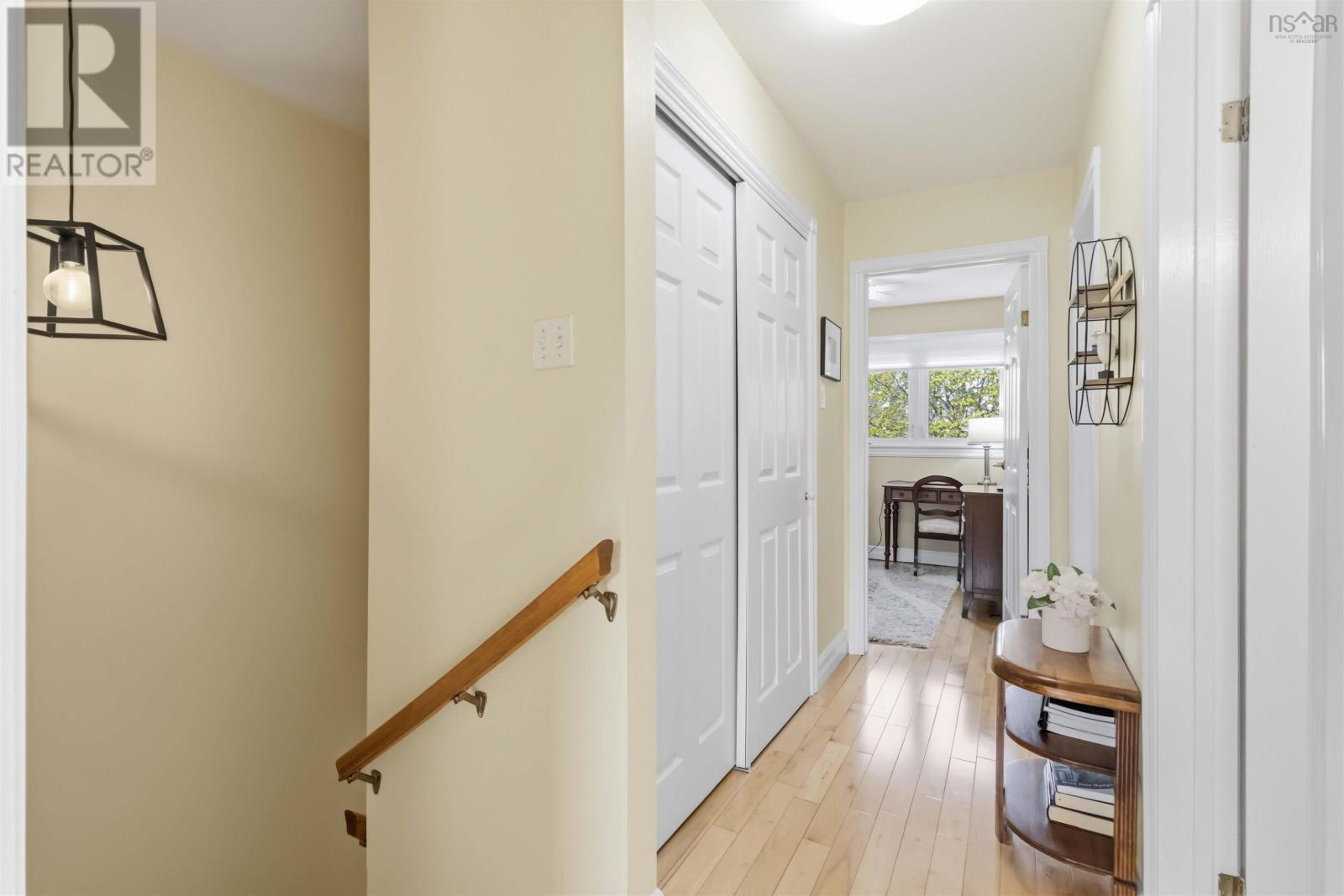21 Forestside Crescent - 29
