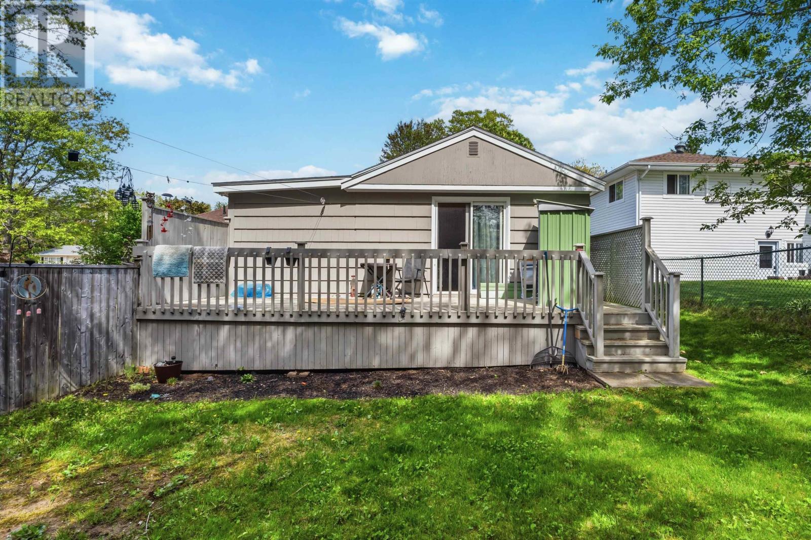 Property 33 of 37 of 32 Churchill Avenue