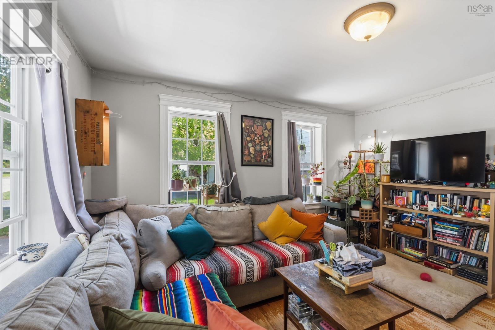 Property photo of 32 Churchill Avenue