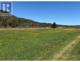 38 North Side Road thumbnail 3
