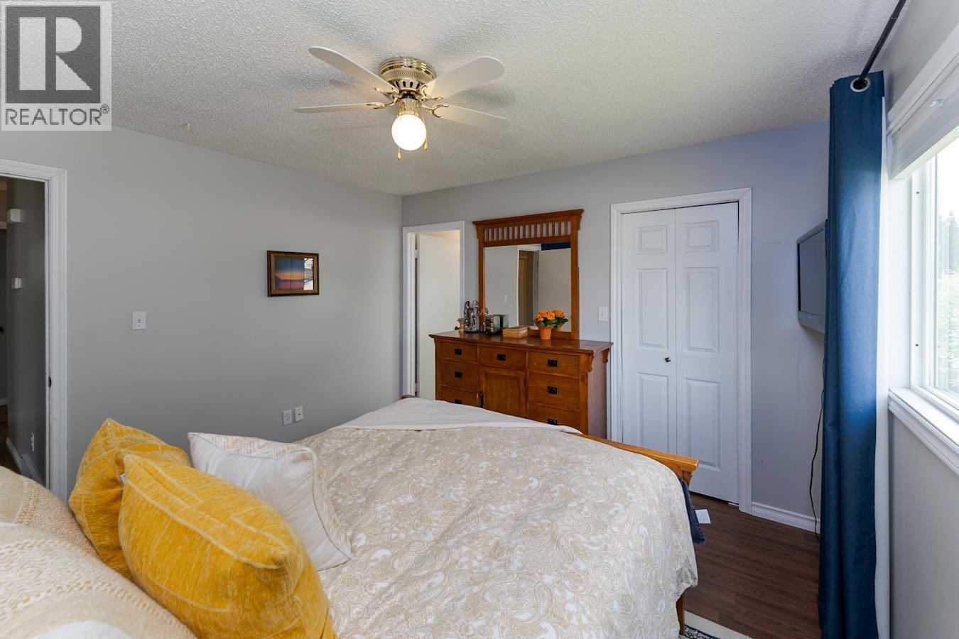 7864 LOYOLA CRESCENT - 13