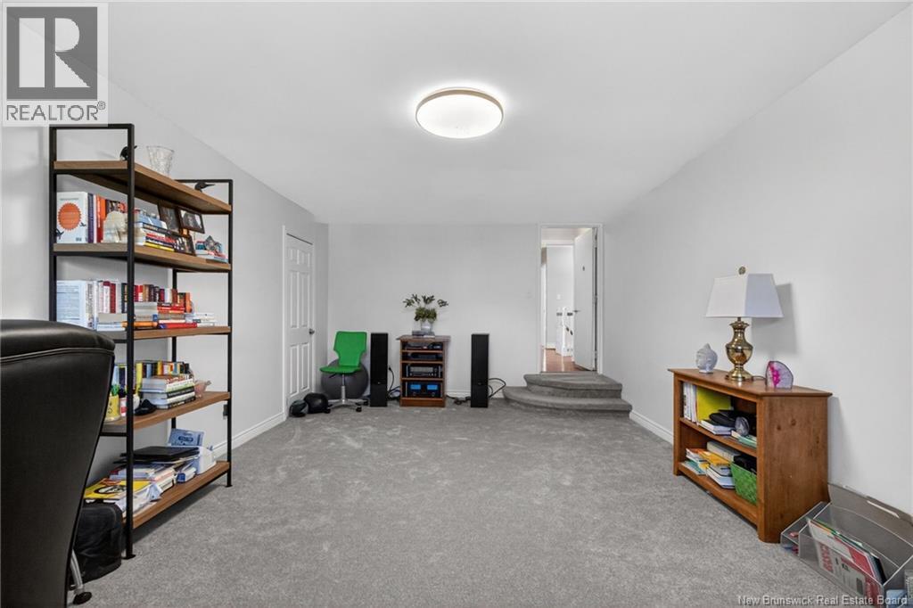 150 Tamarack Terrace - 36