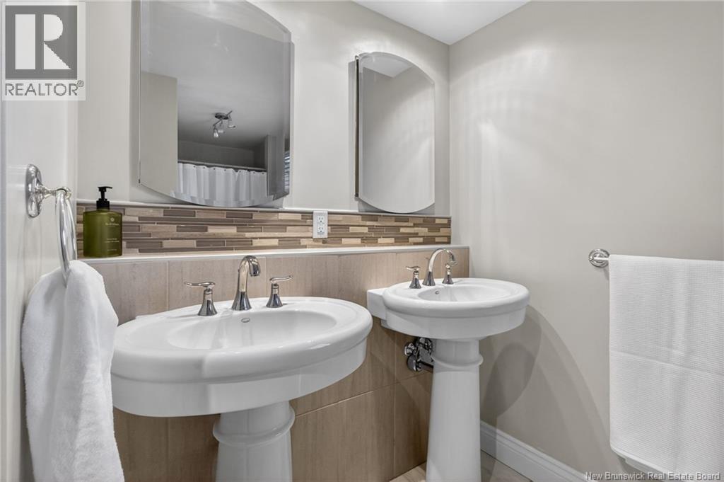 150 Tamarack Terrace - 26