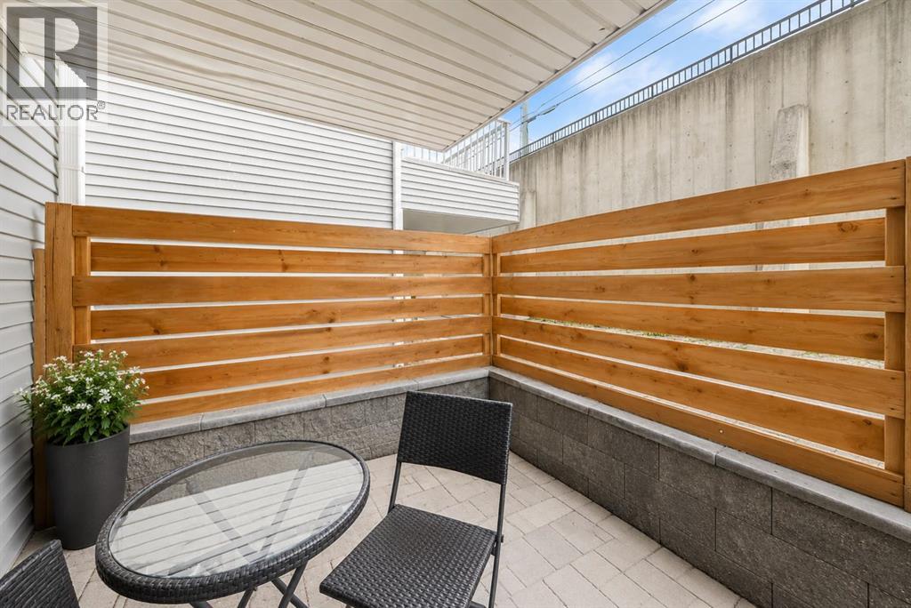 #110 525 56 Avenue SW - 23