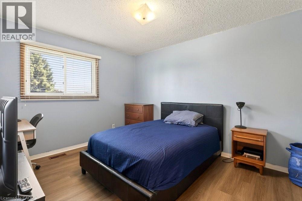 72 GURNETT Drive - 17