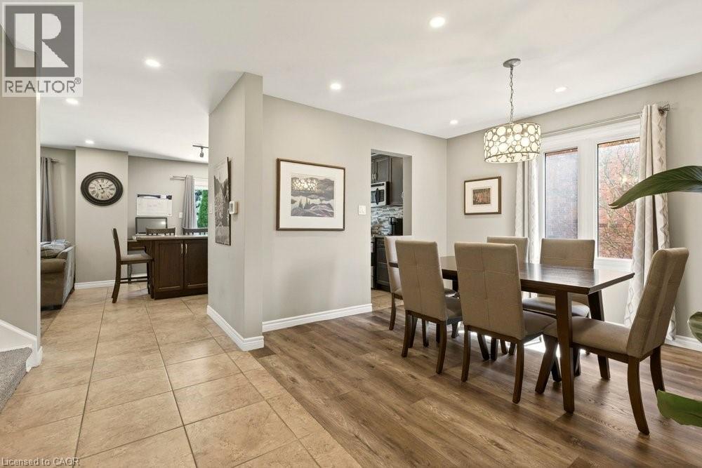 72 GURNETT Drive - 4