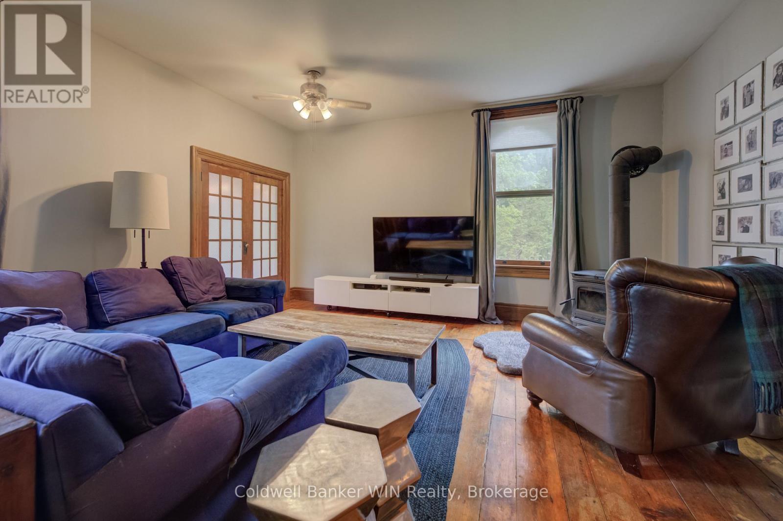 525 SILVER STREET - Image 13