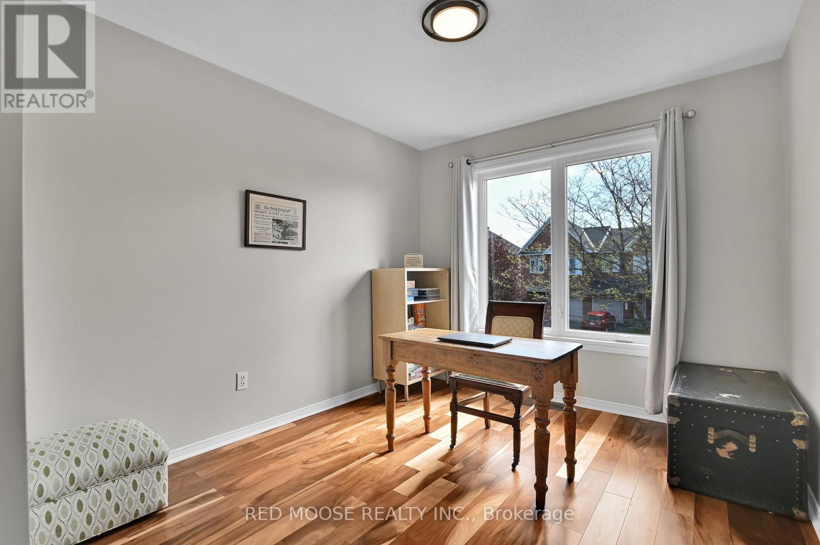 2285 BROCKSTONE CRESCENT - 33