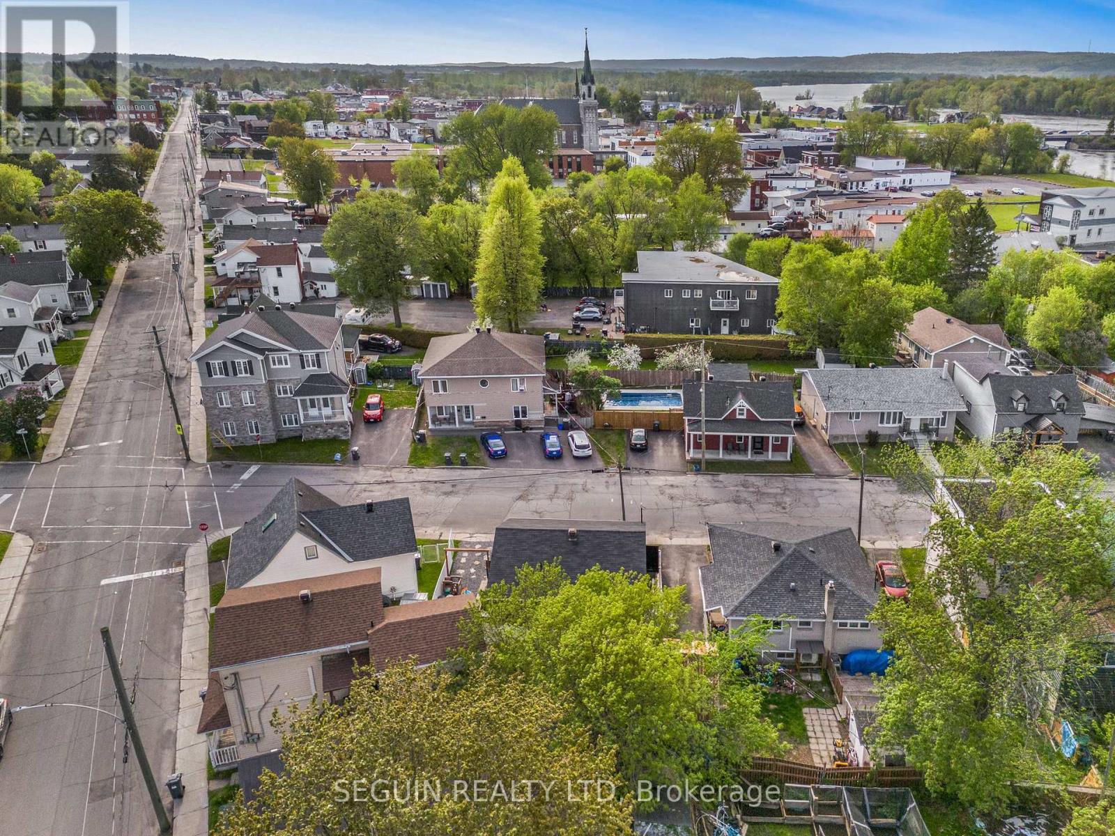 281 HAMPDEN STREET - 29