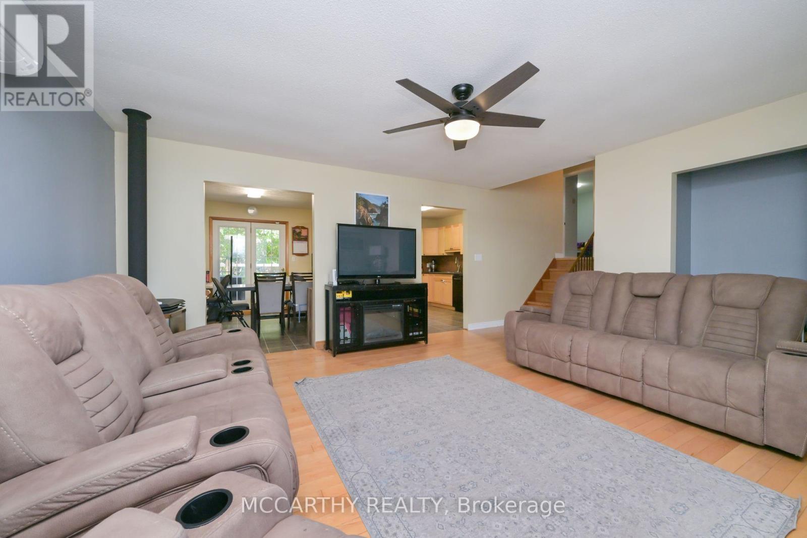 130 FRANKLYN STREET - 13