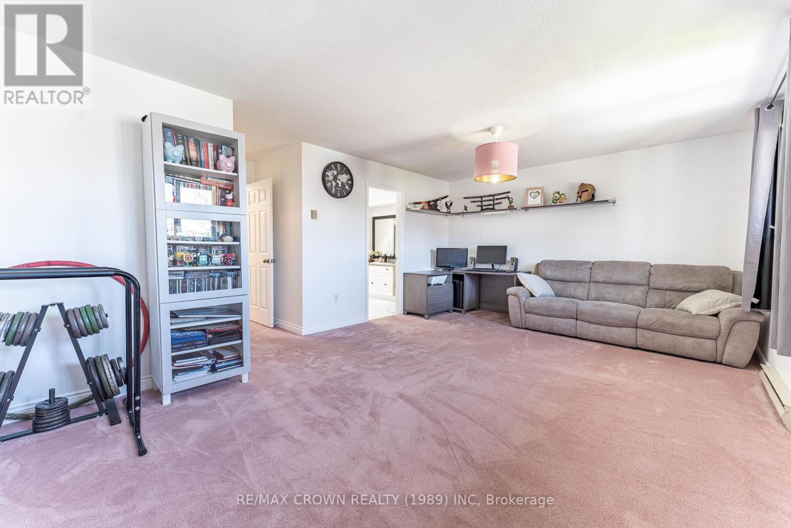 53 SABLE CRESCENT - 26