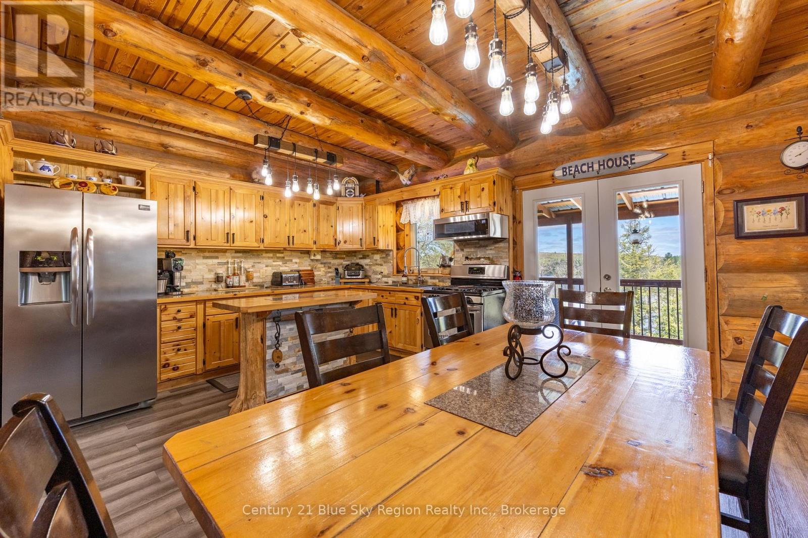 18 PARGETER DRIVE - 11