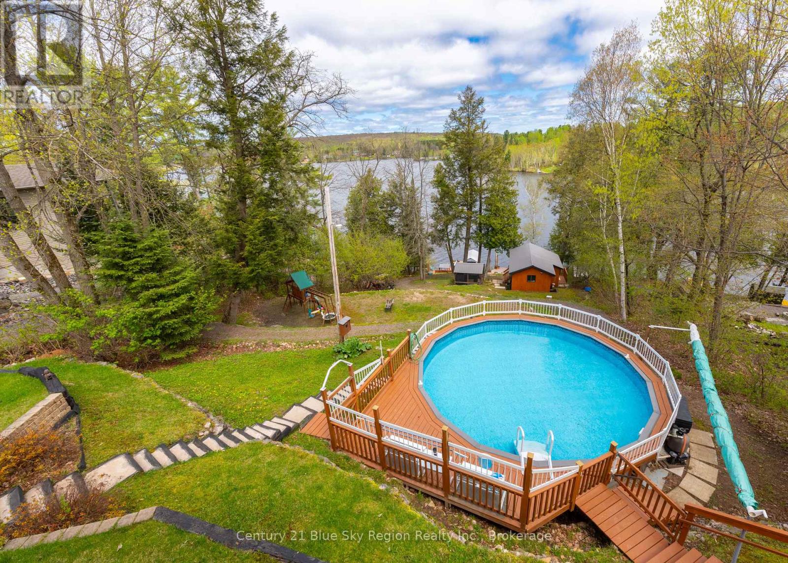 18 PARGETER DRIVE - 26