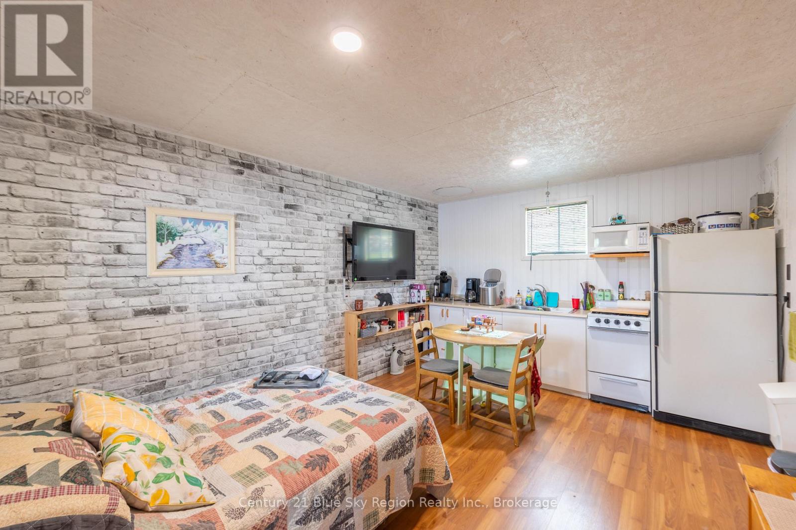 18 PARGETER DRIVE - 31