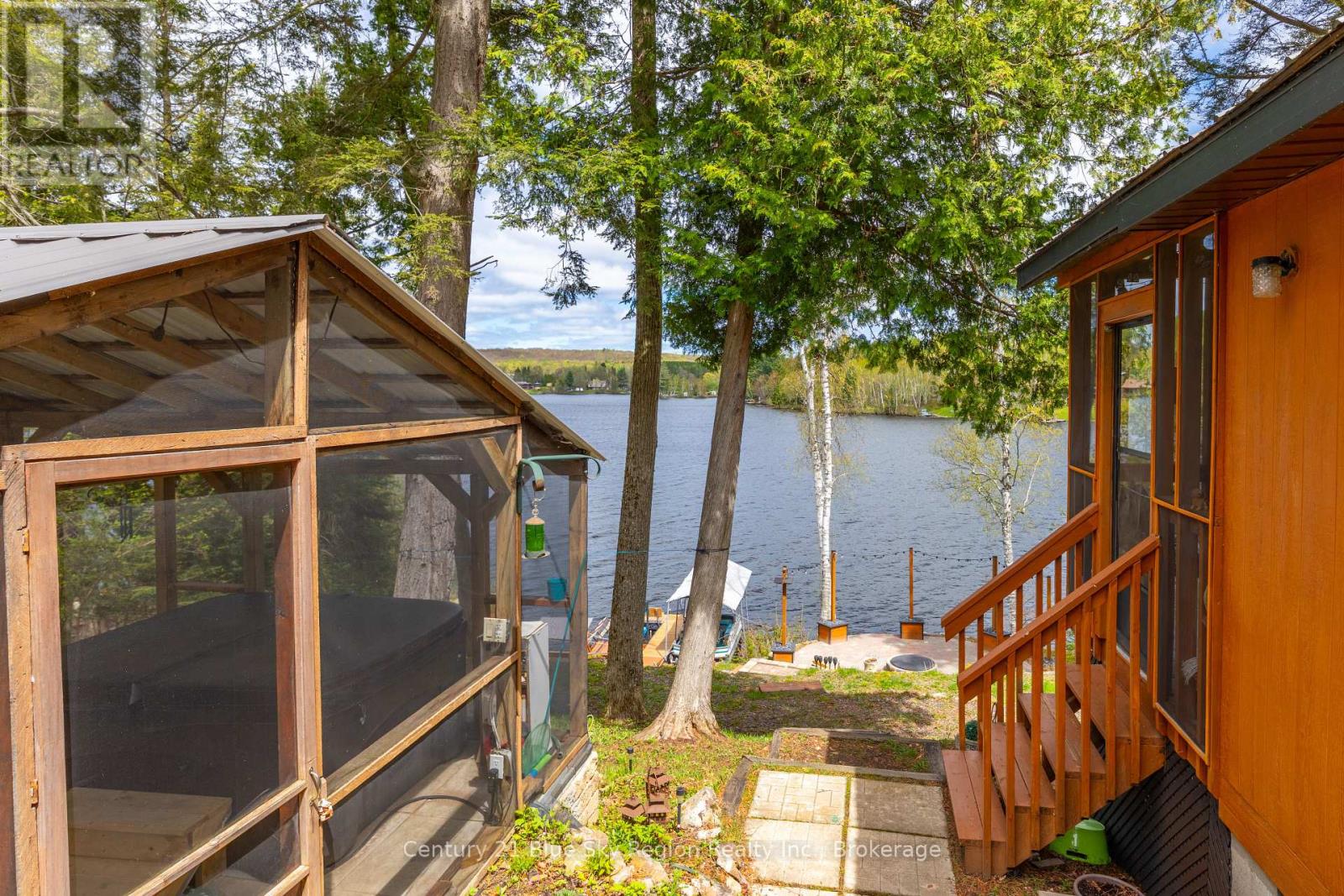 18 PARGETER DRIVE - 32